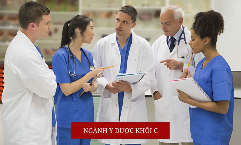 Chi tiết cách xét tuyển ngành Y Dược khối C dựa vào điểm tốt nghiệp THPT