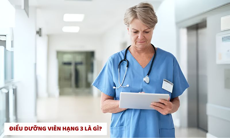 Điều dưỡng viên hạng 3 có nhiệm vụ quản lý hồ sơ bệnh án, vật tư