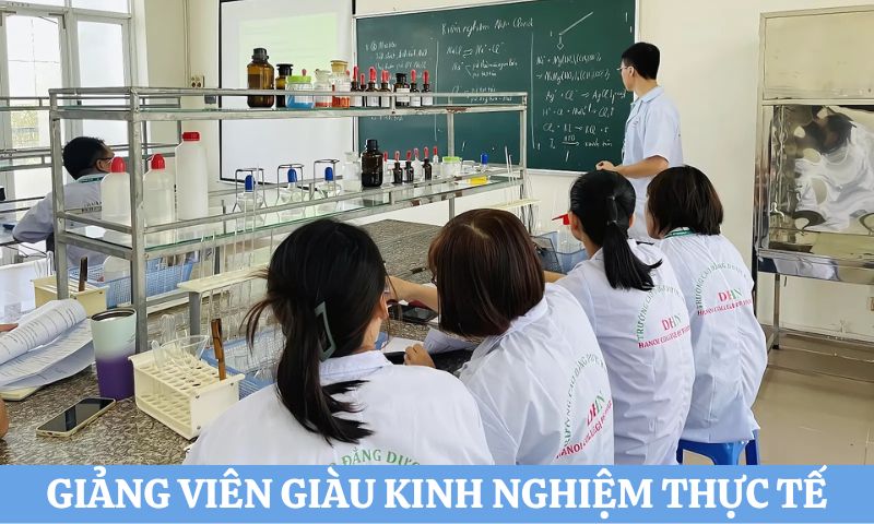 Tiêu chí chọn trường Cao đẳng Dược TPHCM là gì